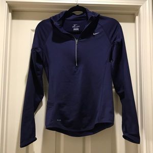 women’s Nike hoodie size small